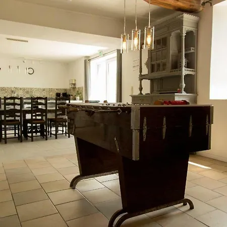 Du Tellin بيت للعطل *