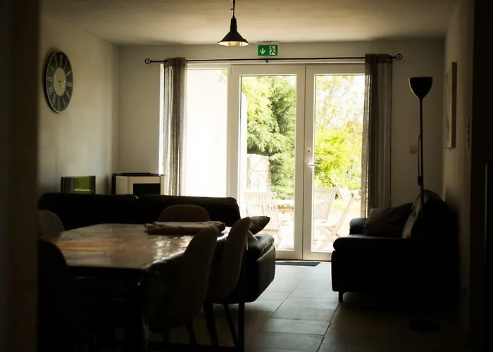 Casa de Férias Du Tellin Couvin